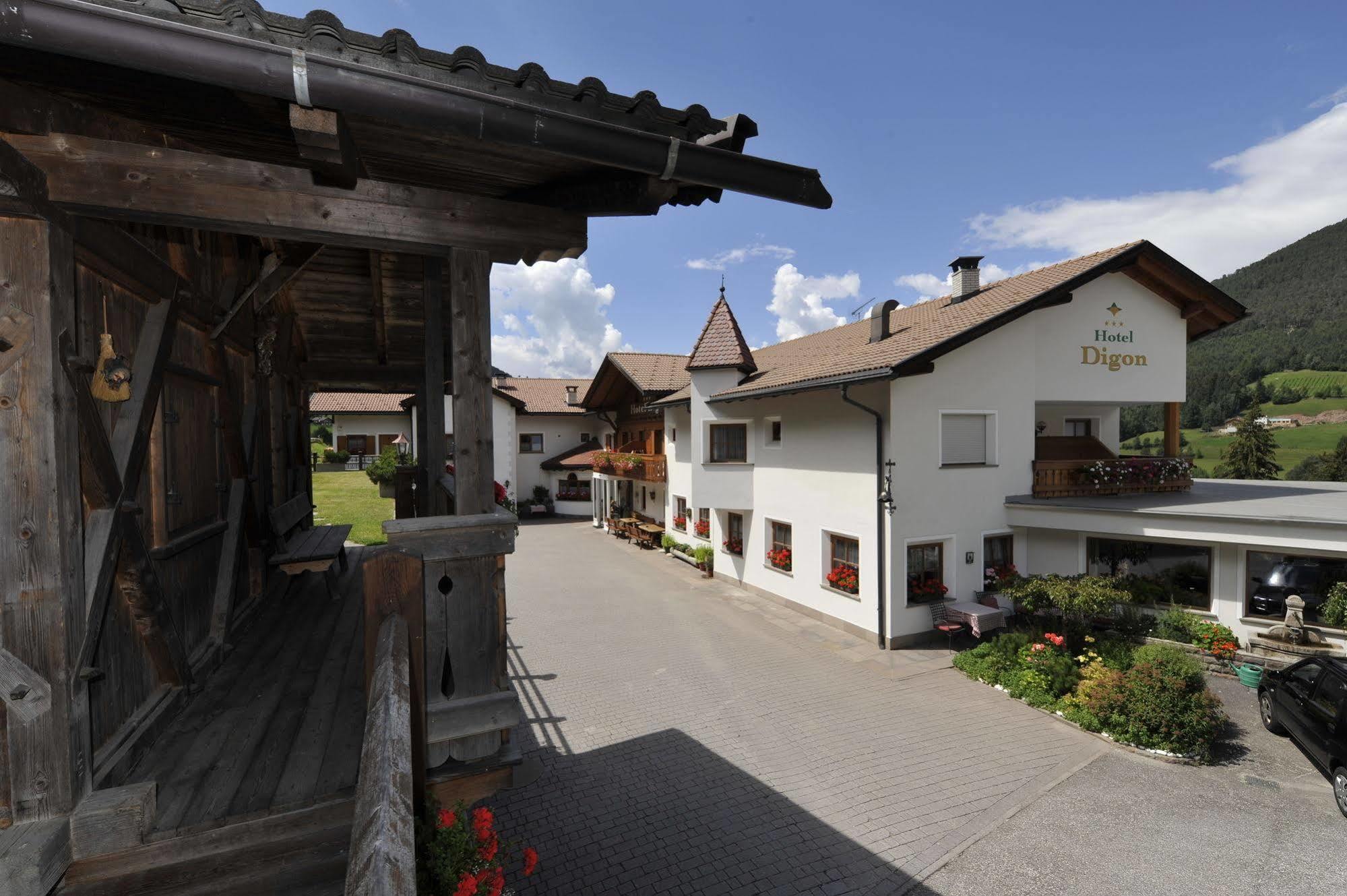 Hotel Digon Ortisei Exterior foto